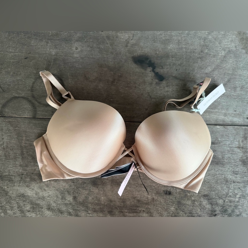 NWT Victorias Secret Bombshell Add 2 Cups Padded Push Up Bra 36C Smooth Praline - Picture 4 of 15